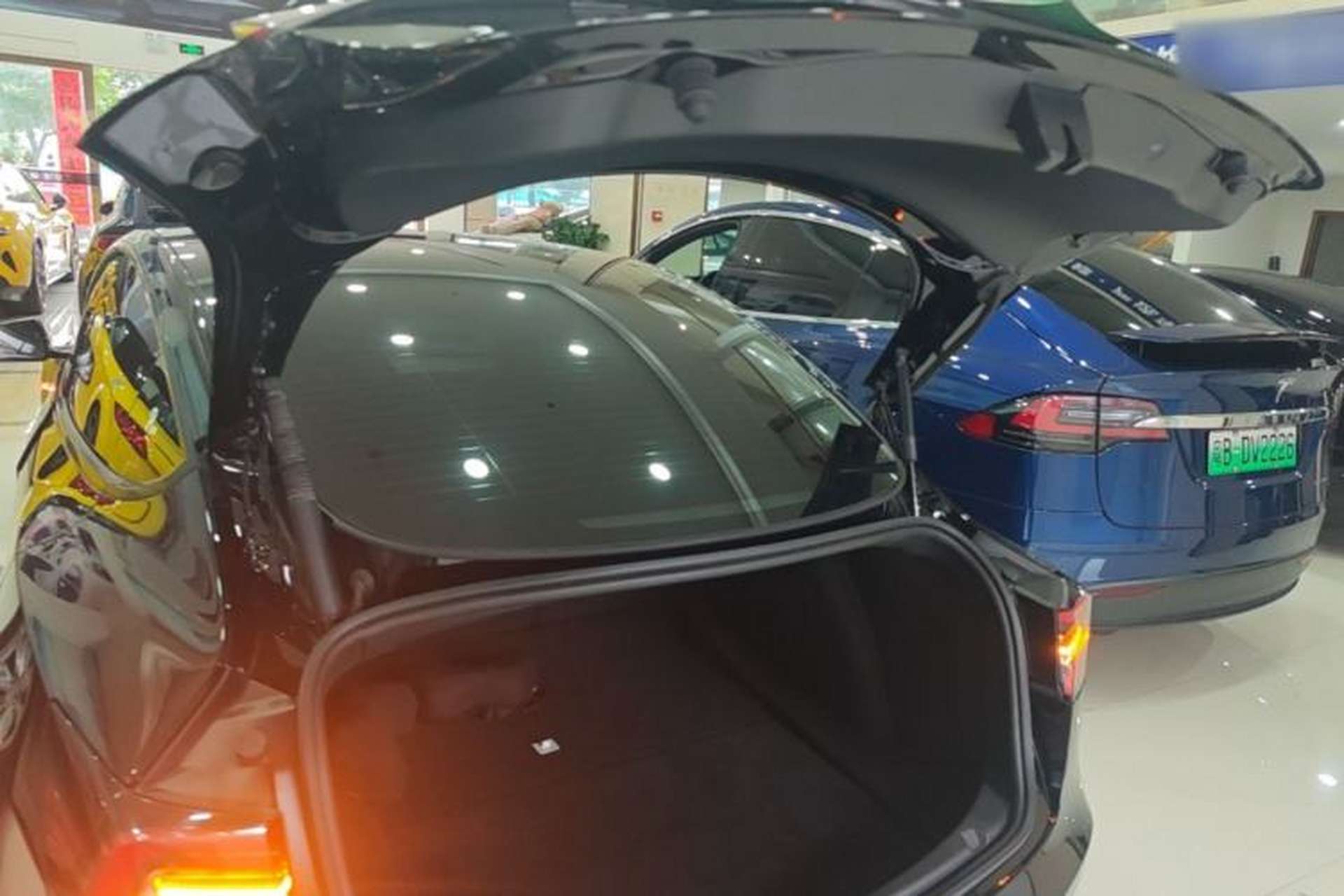 Used Tesla Model 3 2022 Rear-Wheel-Drive Version Trunk