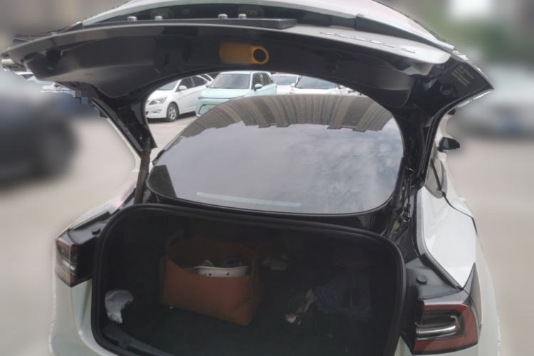 Used Tesla Model 3 2022 Rear-Wheel-Drive Version Trunk
