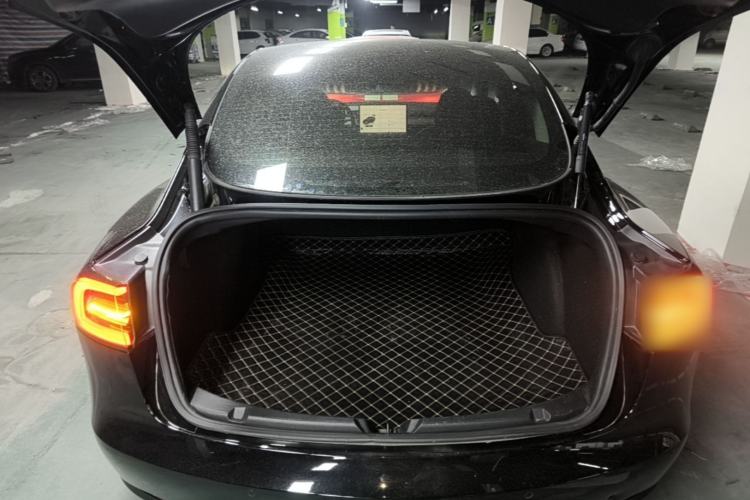 Used Tesla Model 3 2022 Rear-Wheel-Drive Version Trunk