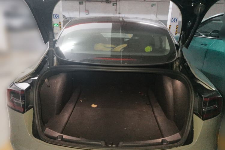 Used Tesla Model 3 2022 Performance High-Performance All-Wheel-Drive Version Trunk
