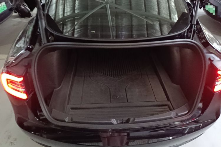 Used Tesla Model 3 2022 Performance High-Performance All-Wheel-Drive Version Trunk