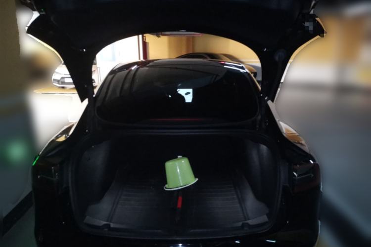 Used Tesla Model 3 2022 Rear-Wheel-Drive Version Trunk