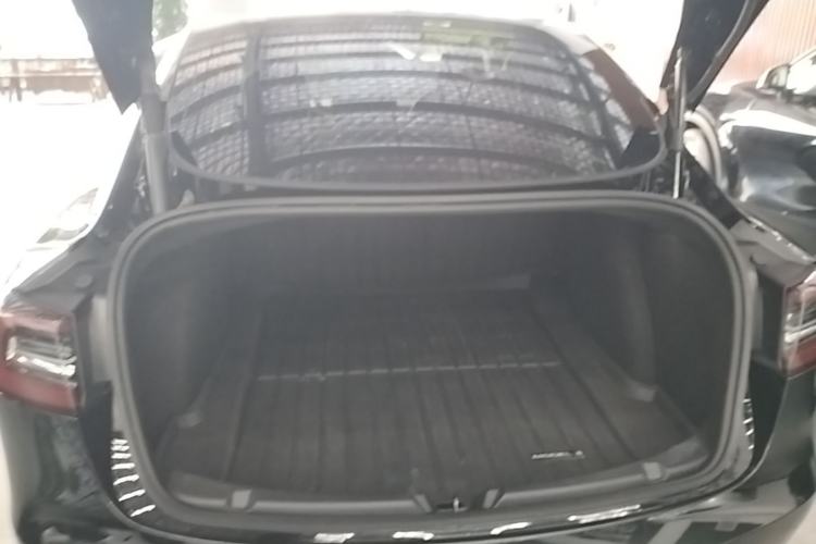 Used Tesla Model 3 2022 Rear-Wheel-Drive Version Trunk