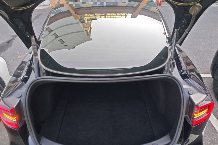 Used Tesla Model 3 2022 Rear-Wheel-Drive Version Trunk