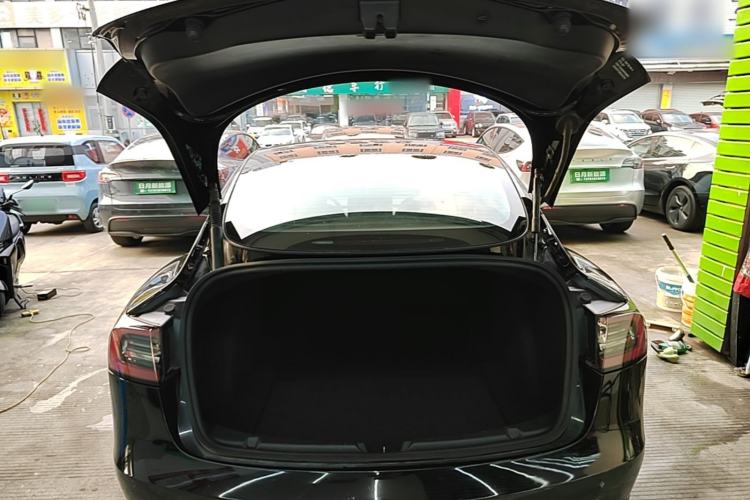 Used Tesla Model 3 2022 Rear-Wheel-Drive Version Trunk