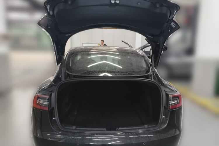 Used Tesla Model 3 2022 Rear-Wheel-Drive Version Trunk