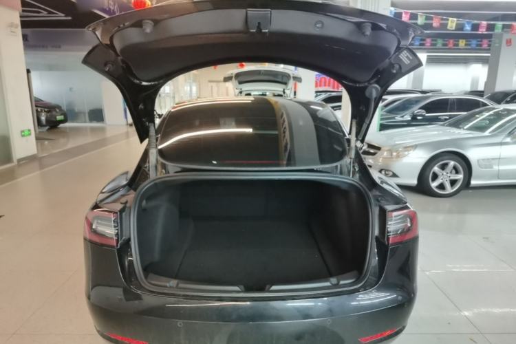 Used Tesla Model 3 2022 Rear-Wheel-Drive Version Trunk
