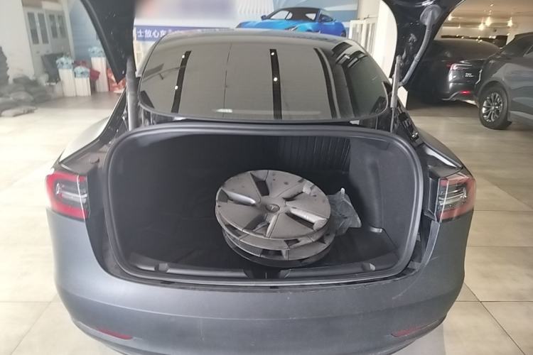Used Tesla Model 3 2022 Rear-Wheel-Drive Version Trunk