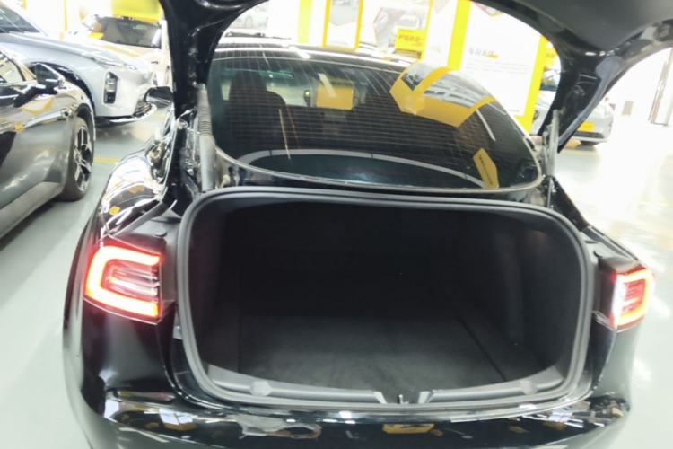 Used Tesla Model 3 2022 Rear-Wheel-Drive Version Trunk