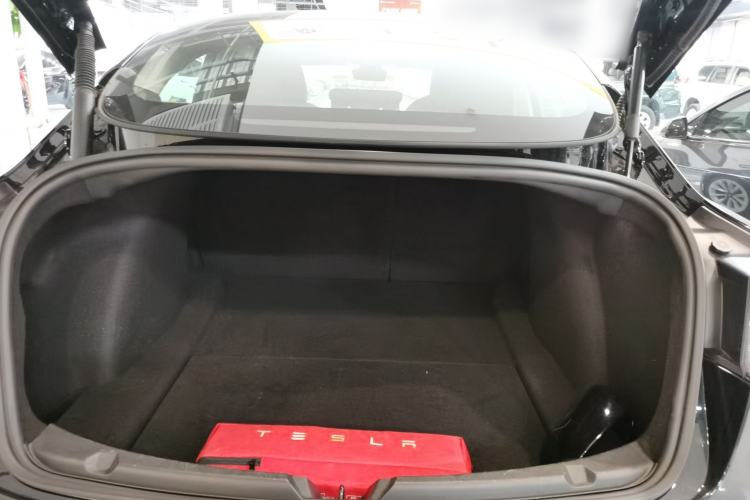 Used Tesla Model 3 2022 Rear-Wheel-Drive Version Trunk