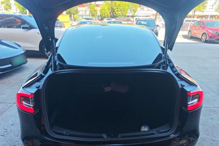 Used Tesla Model 3 2022 Rear-Wheel-Drive Version Trunk