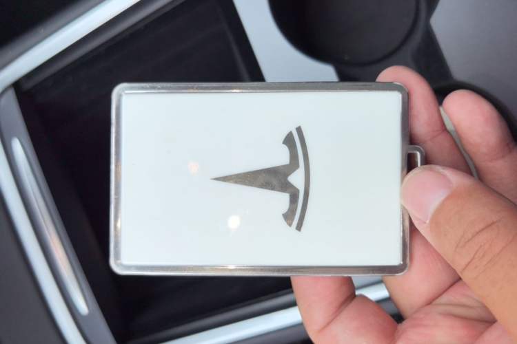 Used Tesla Model 3 2022 Rear-Wheel-Drive Version Vehicle Key