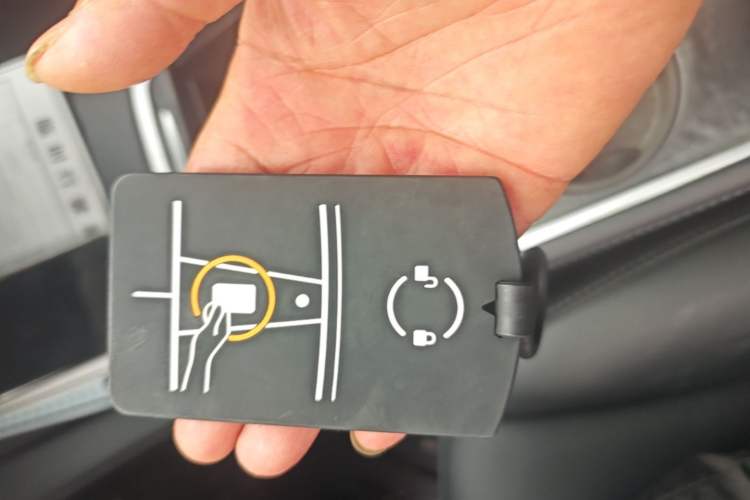 Used Tesla Model 3 2022 Rear-Wheel-Drive Version Vehicle Key
