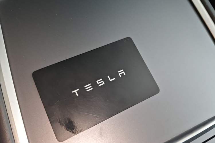 Used Tesla Model 3 2022 Performance High-Performance All-Wheel-Drive Version Vehicle Key