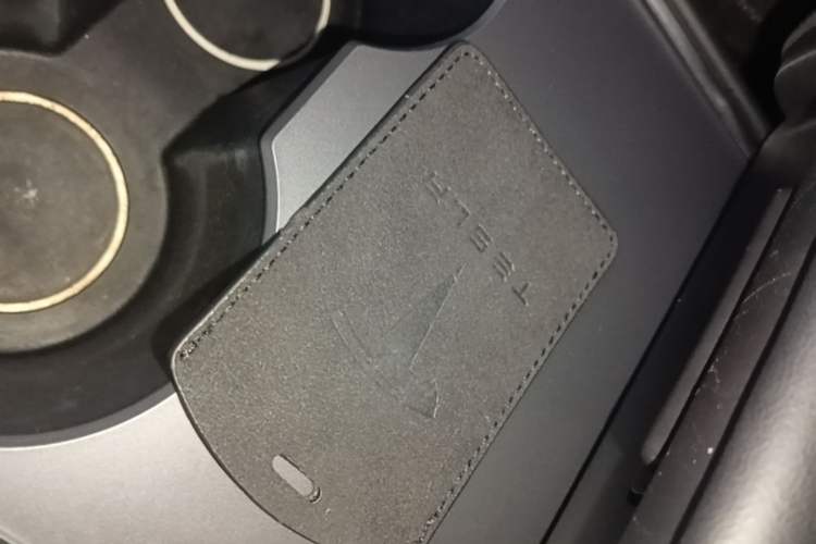 Used Tesla Model 3 2022 Performance High-Performance All-Wheel-Drive Version Vehicle Key