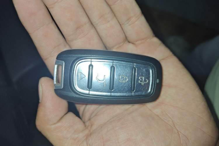 Used Tesla Model 3 2022 Rear-Wheel-Drive Version Vehicle Key