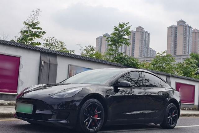 Used Tesla Model 3 2022 Rear-Wheel-Drive Version