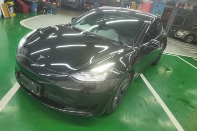 Tesla Model 3 2022 Rear-Wheel-Drive Version d’occasion