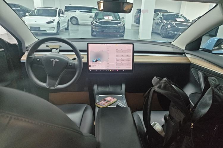 Used Tesla Model 3 2022 Rear-Wheel-Drive Version Center Console