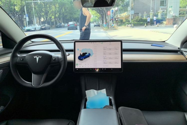 Used Tesla Model 3 2022 Rear-Wheel-Drive Version Center Console