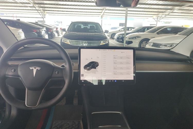 Used Tesla Model 3 2022 Rear-Wheel-Drive Version Center Console
