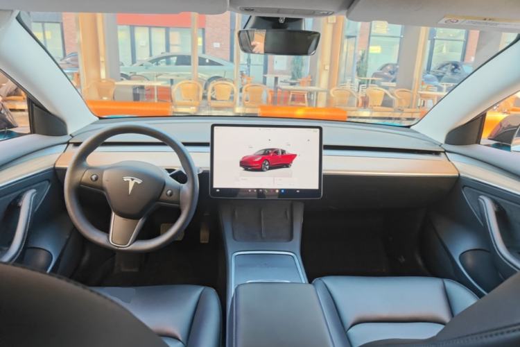 Used Tesla Model 3 2022 Rear-Wheel-Drive Version Center Console