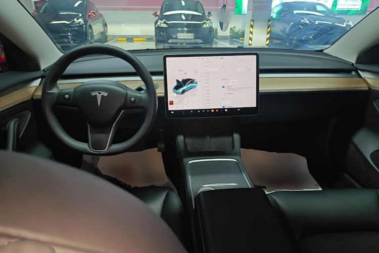 Used Tesla Model 3 2022 Rear-Wheel-Drive Version Center Console