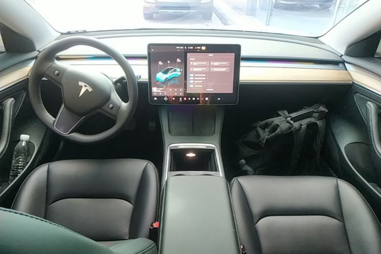 Used Tesla Model 3 2022 Rear-Wheel-Drive Version Center Console