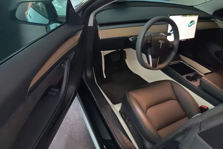 Used Tesla Model 3 2022 Rear-Wheel-Drive Version Driver Seat