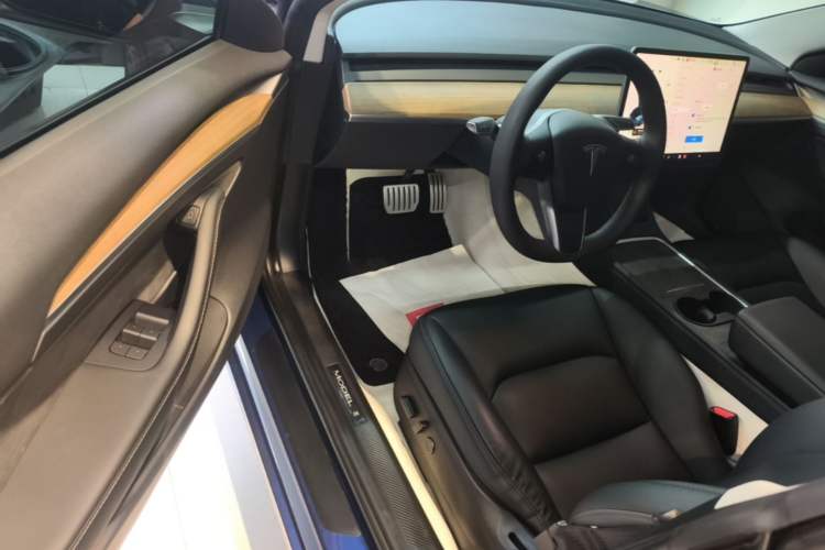 Used Tesla Model 3 2022 Performance High-Performance All-Wheel-Drive Version Driver Seat