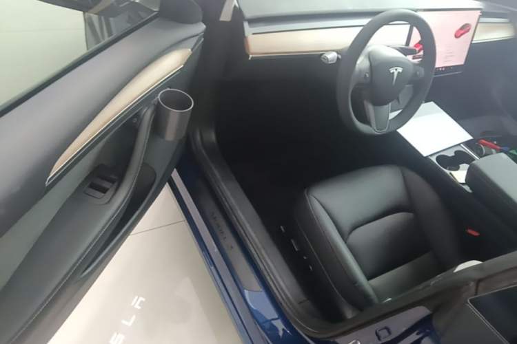 Used Tesla Model 3 2022 Rear-Wheel-Drive Version Driver Seat