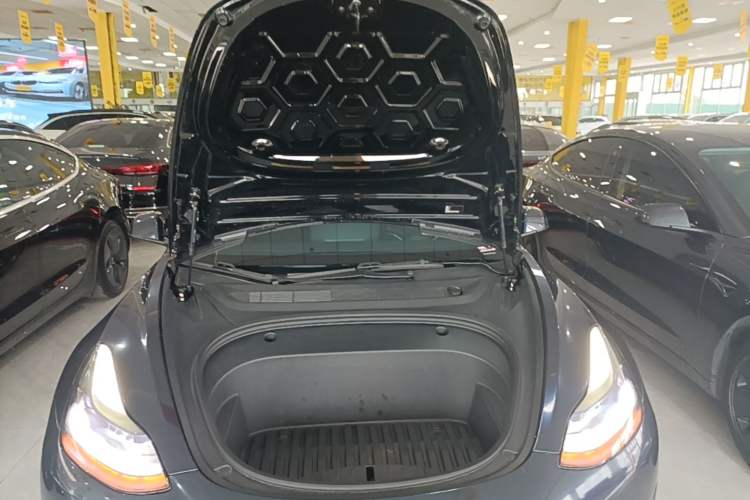 Used Tesla Model 3 2022 Rear-Wheel-Drive Version Engine Bay