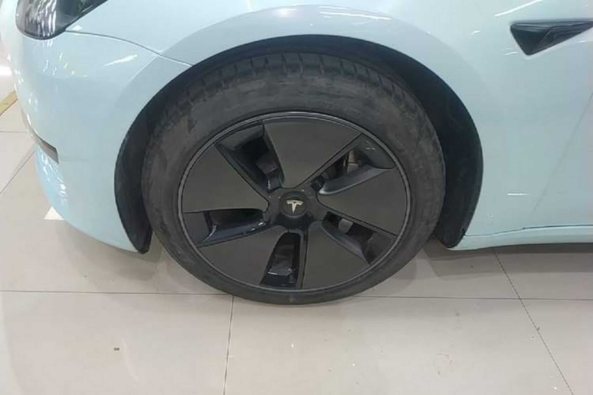 Used Tesla Model 3 2022 Rear-Wheel-Drive Version Exterior 4