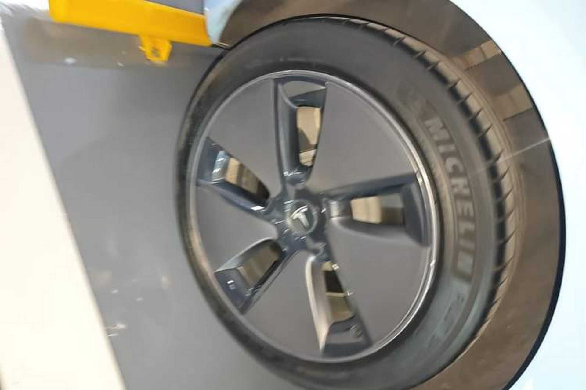 Used Tesla Model 3 2022 Rear-Wheel-Drive Version Exterior 5