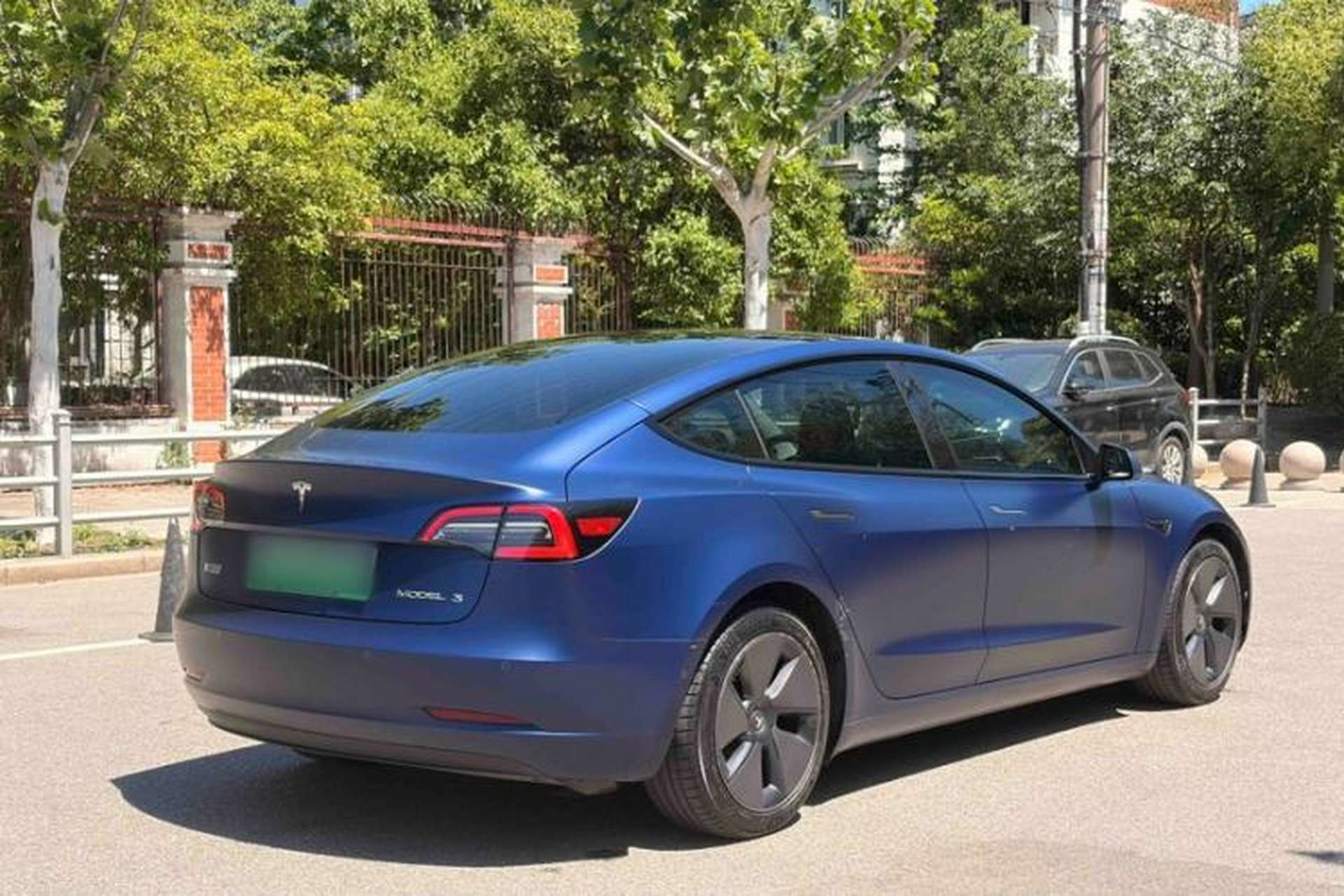 Used Tesla Model 3 2022 Rear-Wheel-Drive Version Exterior 5