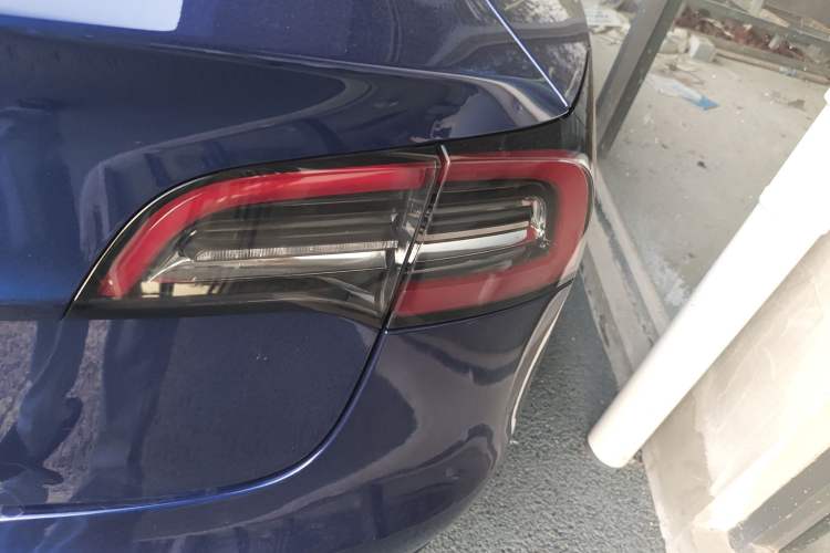 Used Tesla Model 3 2022 Rear-Wheel-Drive Version Exterior 6