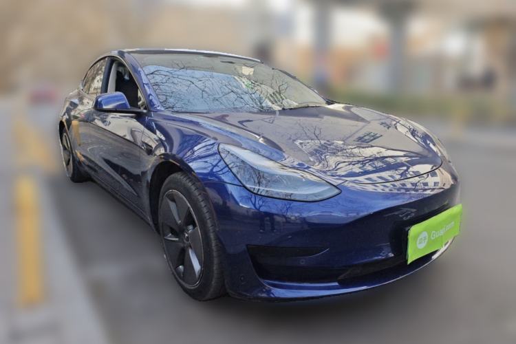 Used Tesla Model 3 2022 Rear-Wheel-Drive Version Front Right 45 Deg
