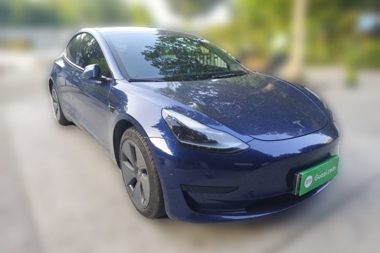 Used Tesla Model 3 2022 Rear-Wheel-Drive Version Front Right 45 Deg