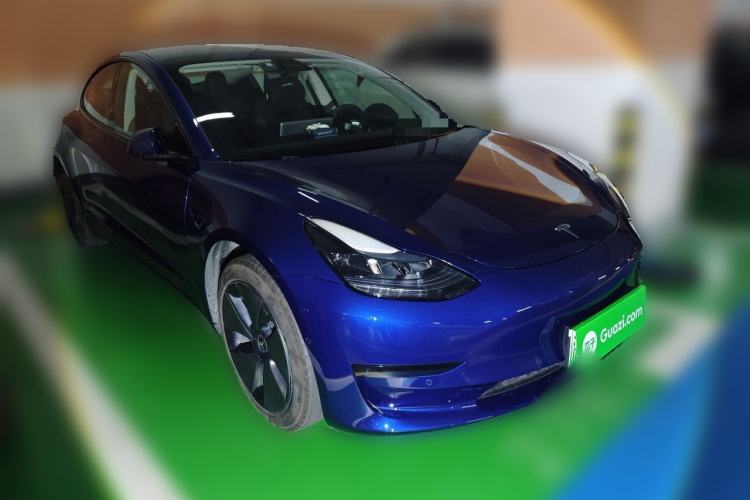 Used Tesla Model 3 2022 Rear-Wheel-Drive Version Front Right 45 Deg