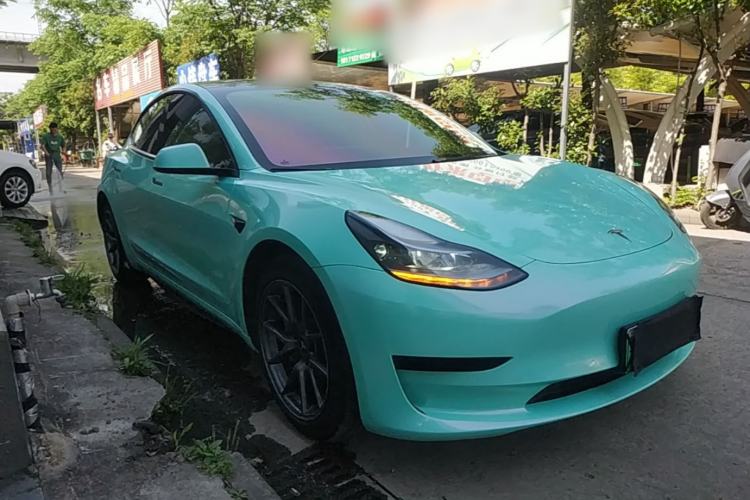 Used Tesla Model 3 2022 Rear-Wheel-Drive Version Front Right 45 Deg