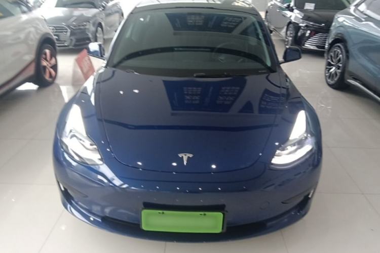 Used Tesla Model 3 2022 Rear-Wheel-Drive Version Front