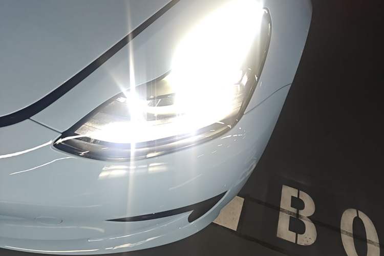 Used Tesla Model 3 2022 Rear-Wheel-Drive Version Left Front Headlight