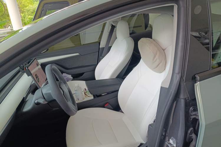 Used Tesla Model 3 2022 Rear-Wheel-Drive Version Left Front Seat