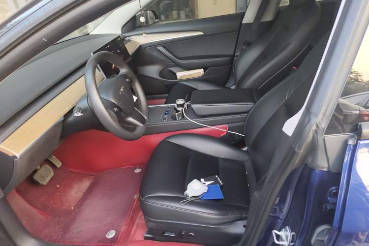 Used Tesla Model 3 2022 Rear-Wheel-Drive Version Left Front Seat