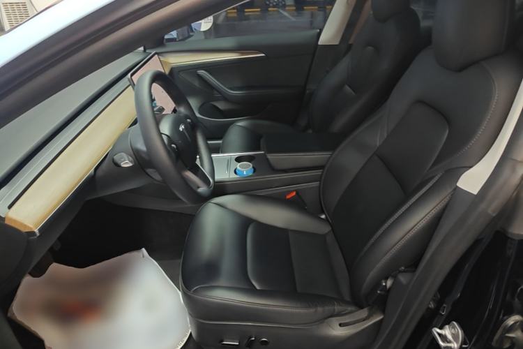 Used Tesla Model 3 2022 Rear-Wheel-Drive Version Left Front Seat