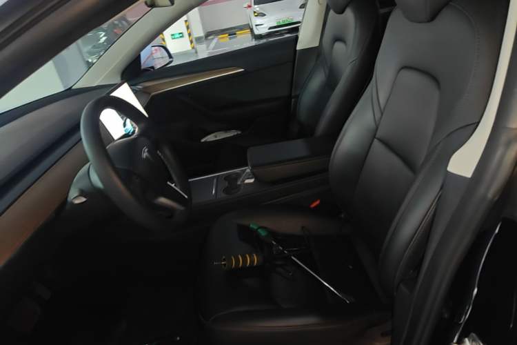 Used Tesla Model 3 2022 Rear-Wheel-Drive Version Left Front Seat