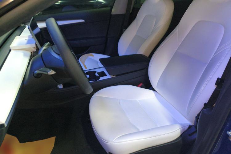 Used Tesla Model 3 2022 Rear-Wheel-Drive Version Left Front Seat