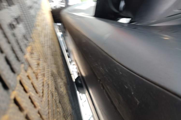 Used Tesla Model 3 2022 Rear-Wheel-Drive Version Left Side Sill