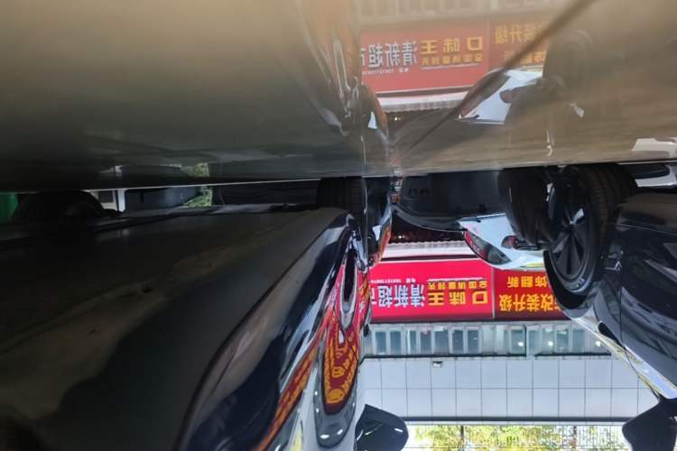 Used Tesla Model 3 2022 Performance High-Performance All-Wheel-Drive Version Left Side Sill