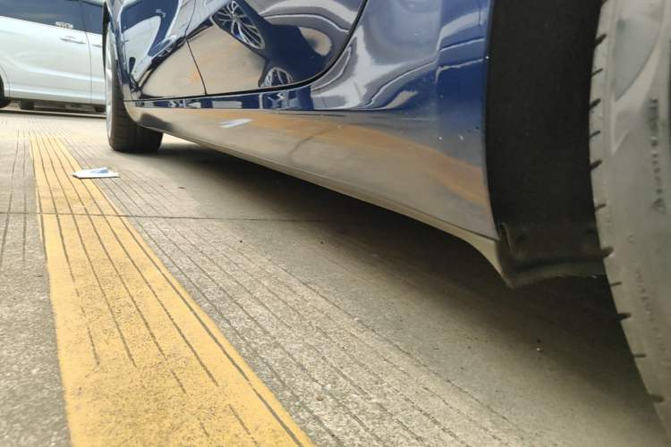 Used Tesla Model 3 2022 Rear-Wheel-Drive Version Left Side Sill